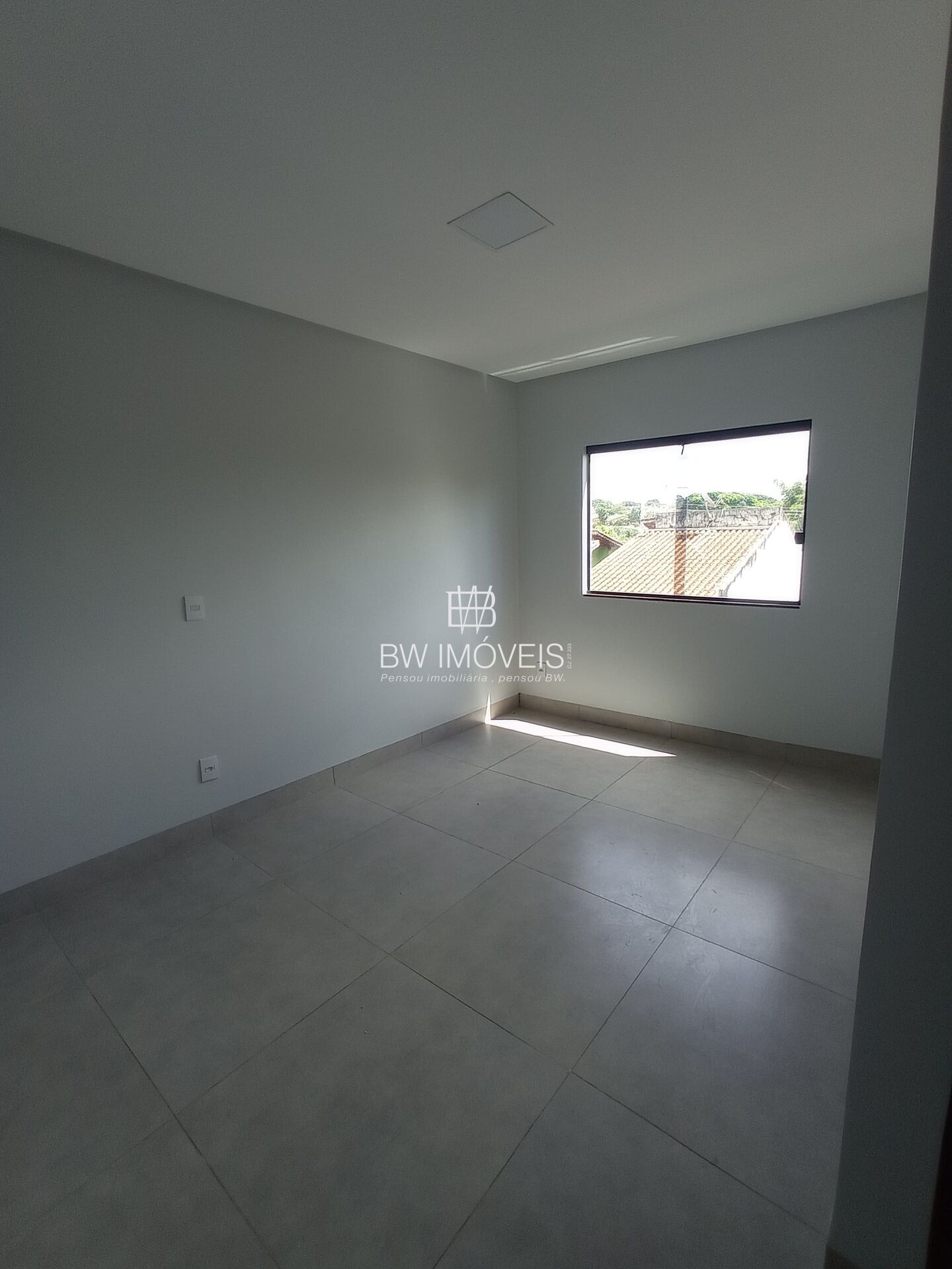 Casa à venda com 3 quartos, 110m² - Foto 16