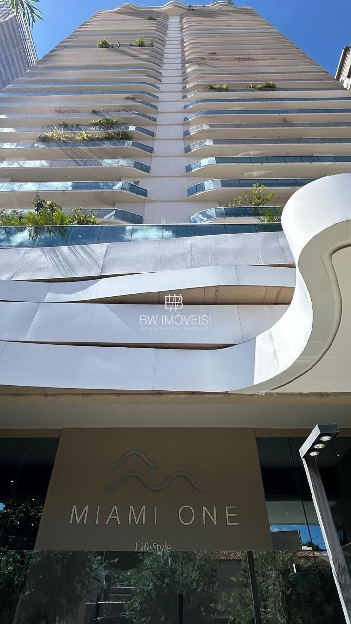 Apartamento à venda com 4 quartos, 260m² - Foto 1
