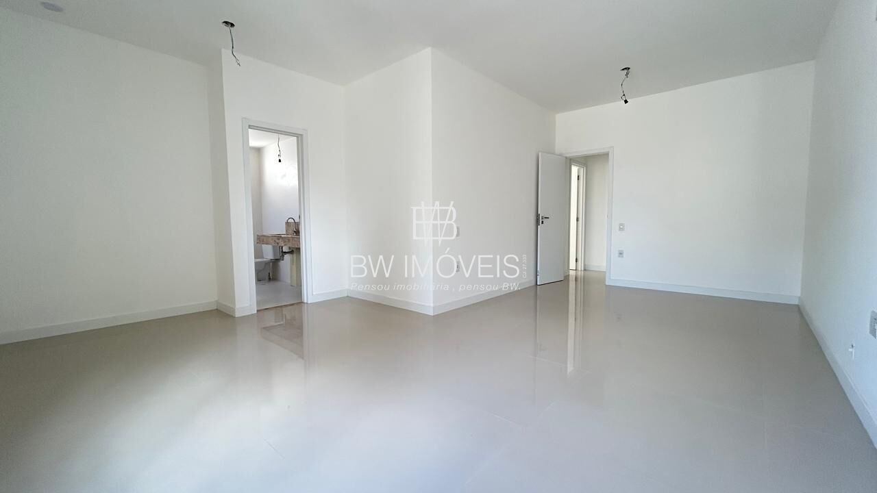 Apartamento à venda com 4 quartos, 260m² - Foto 13