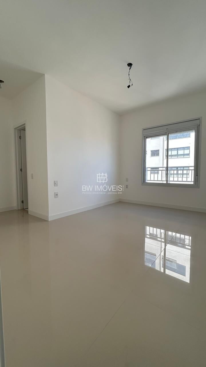 Apartamento à venda com 4 quartos, 260m² - Foto 10