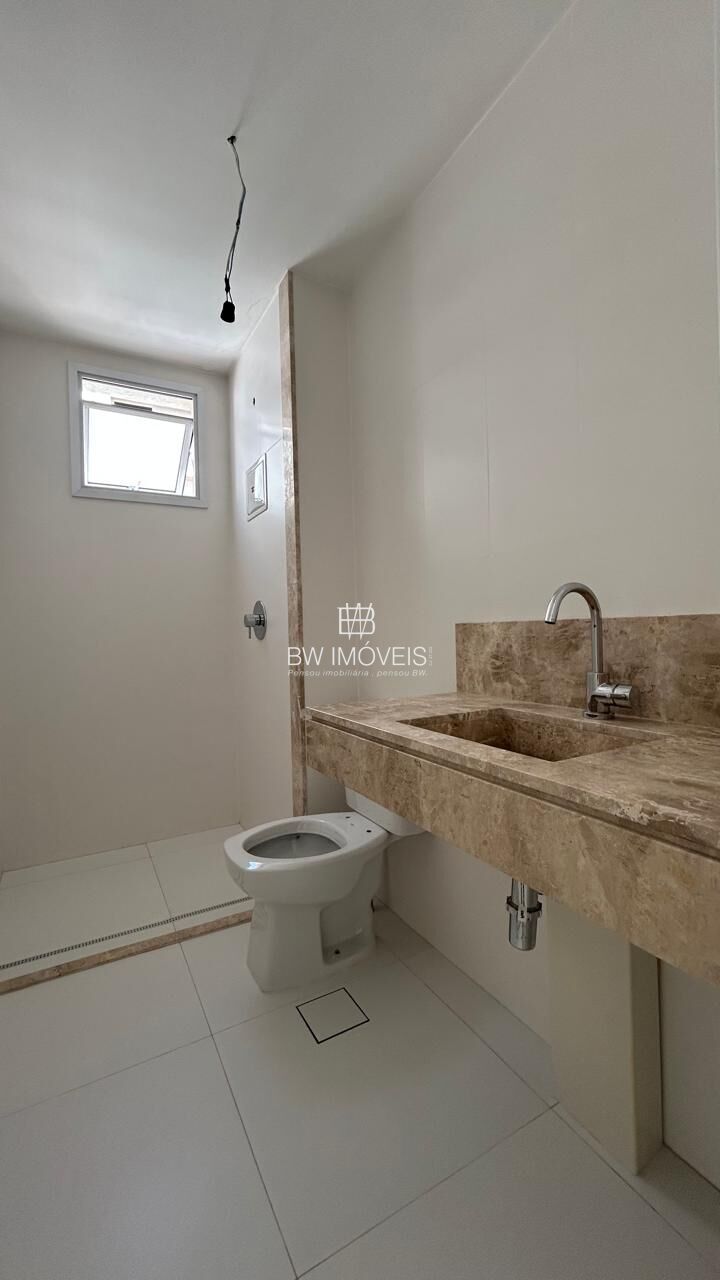 Apartamento à venda com 4 quartos, 260m² - Foto 11