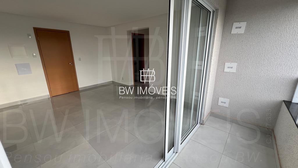 Apartamento à venda com 2 quartos, 56m² - Foto 3