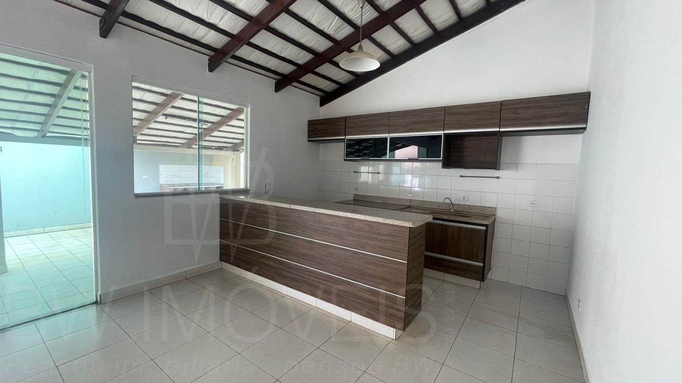 Casa à venda com 2 quartos, 180m² - Foto 5