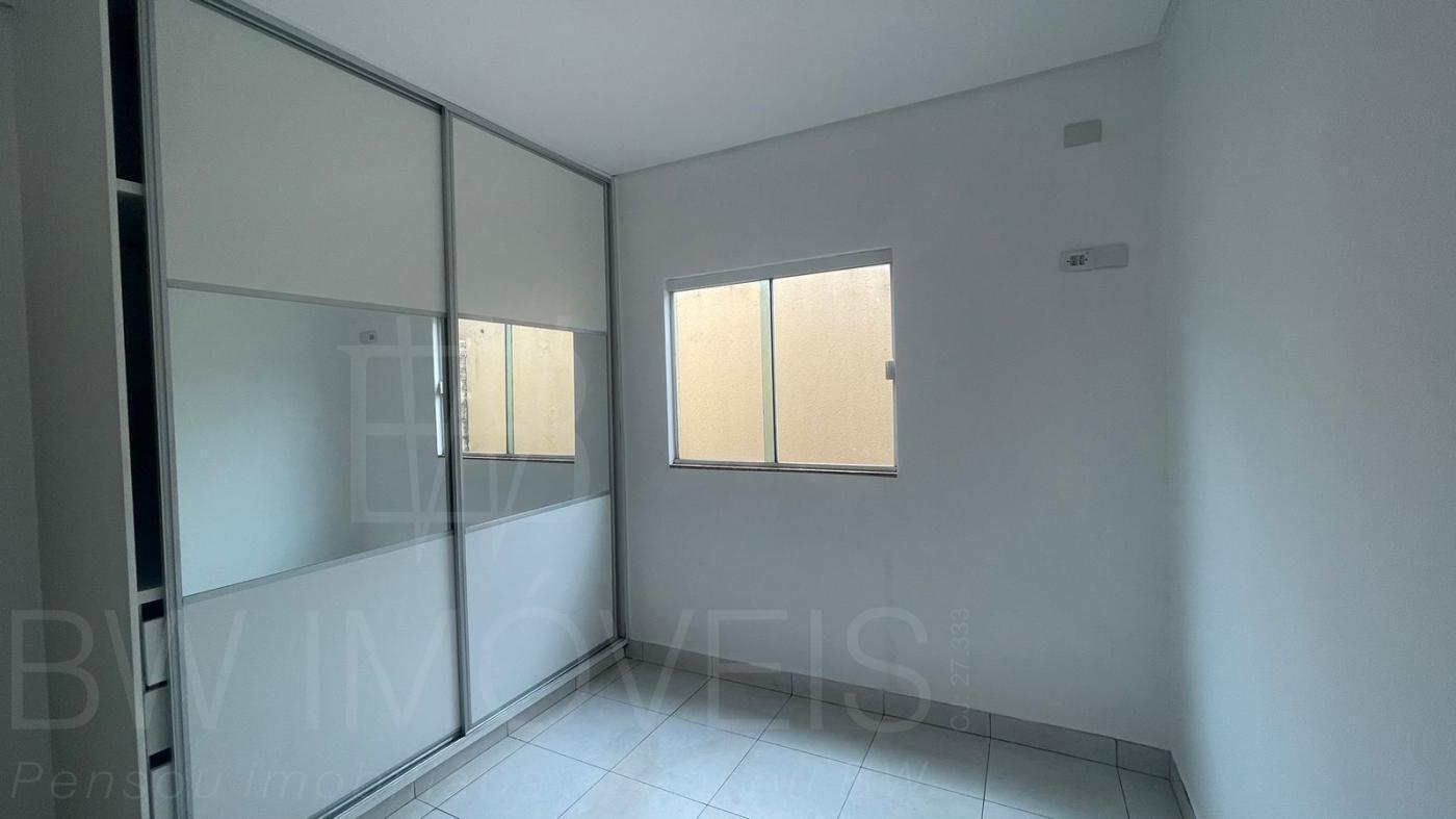 Casa à venda com 2 quartos, 180m² - Foto 8