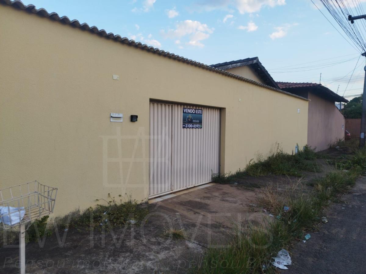 Casa à venda com 2 quartos, 180m² - Foto 13