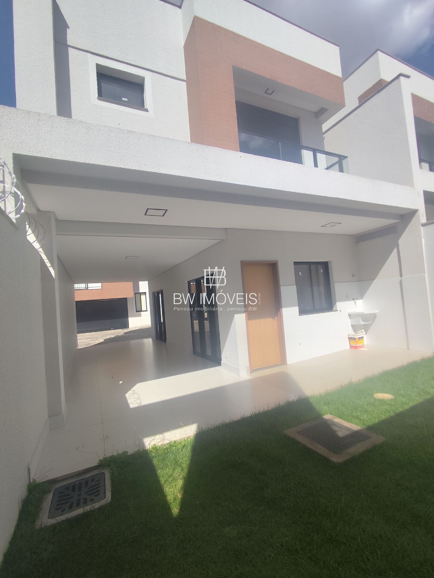 Sobrado à venda com 3 quartos, 145m² - Foto 2