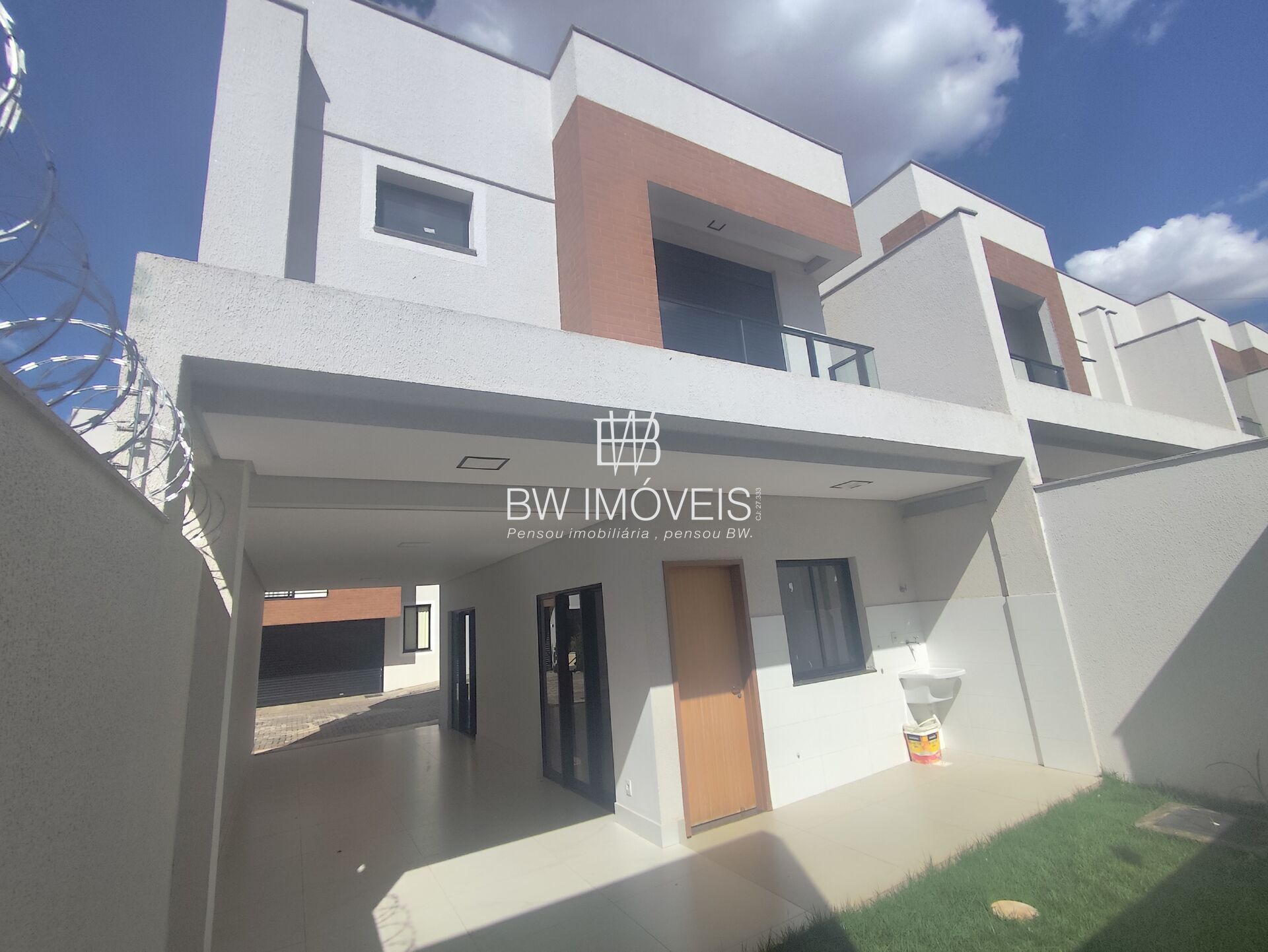 Sobrado à venda com 3 quartos, 145m² - Foto 3