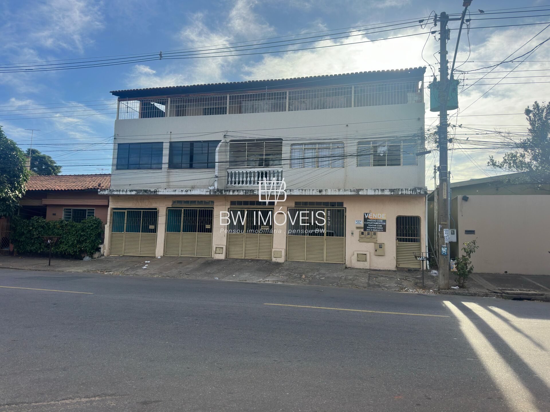 Casa Comercial à venda com 10 quartos, 360m² - Foto 7