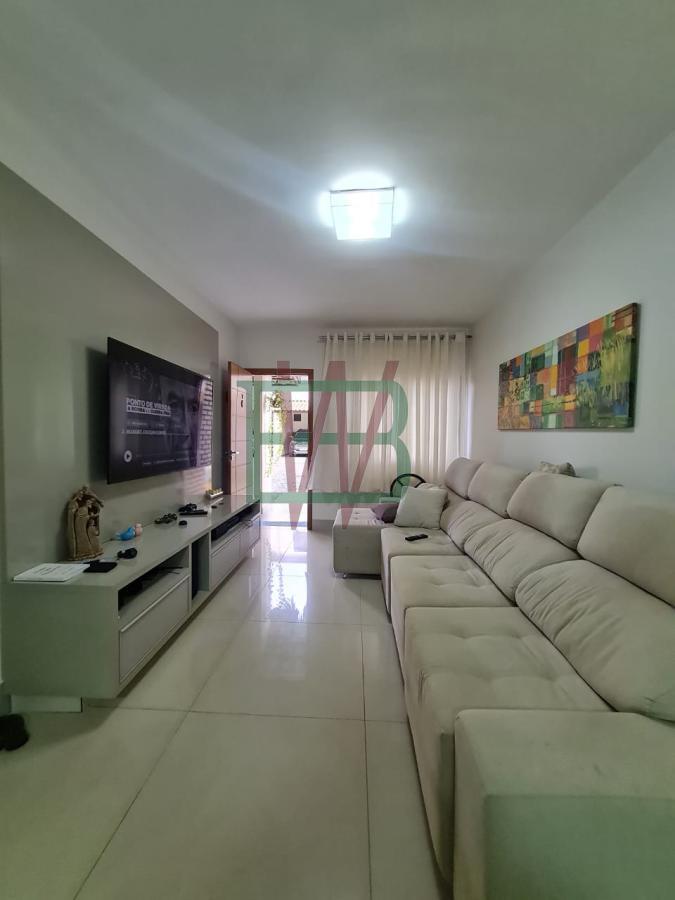 Sobrado à venda com 3 quartos, 140m² - Foto 1