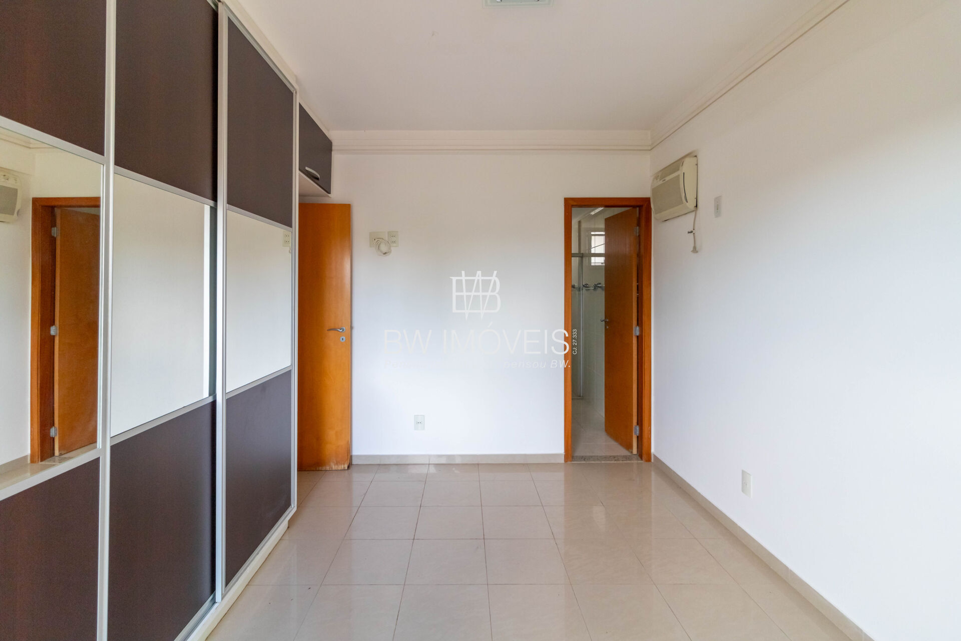 Apartamento à venda com 3 quartos, 94m² - Foto 25