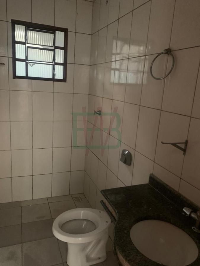 Casa à venda com 3 quartos, 198m² - Foto 11