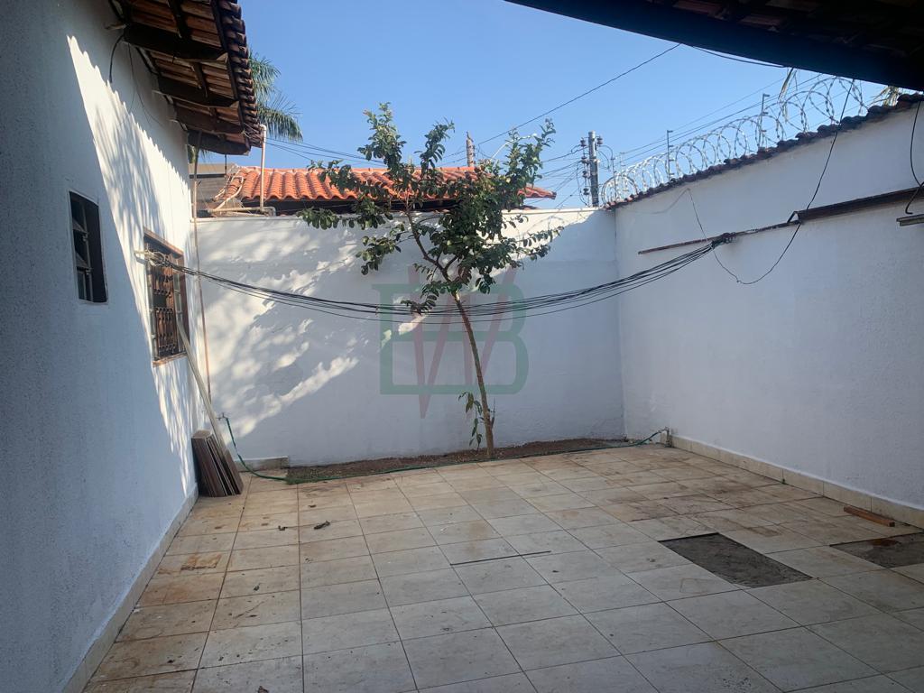 Casa à venda com 3 quartos, 198m² - Foto 5