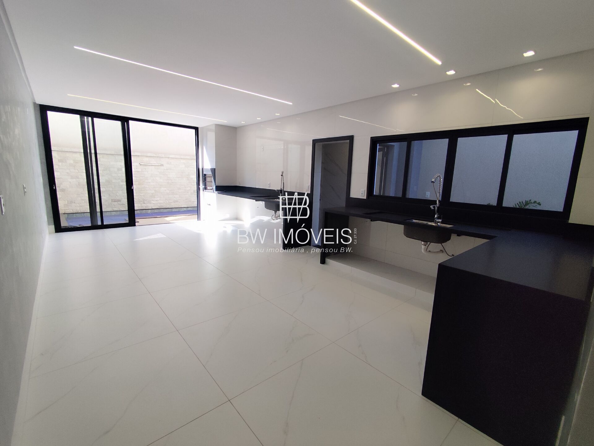 Sobrado à venda com 4 quartos, 163m² - Foto 13