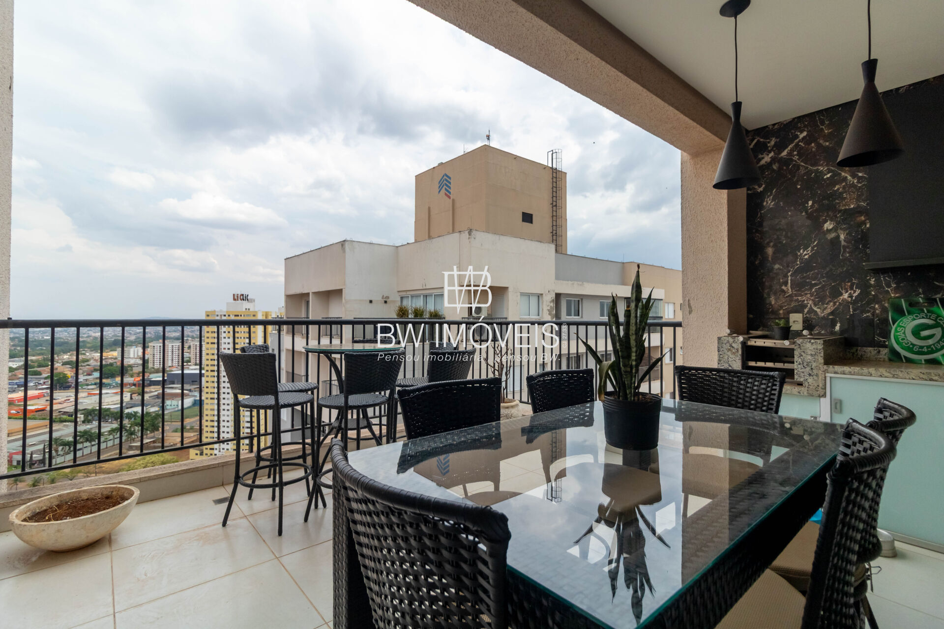 Cobertura à venda com 4 quartos, 185m² - Foto 4