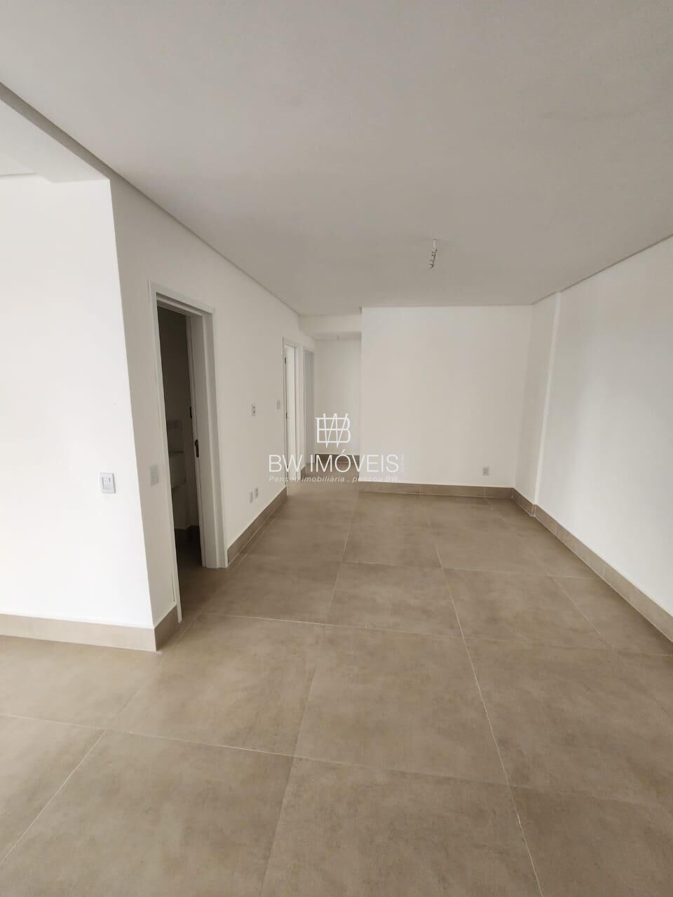 Apartamento à venda com 3 quartos, 244m² - Foto 18