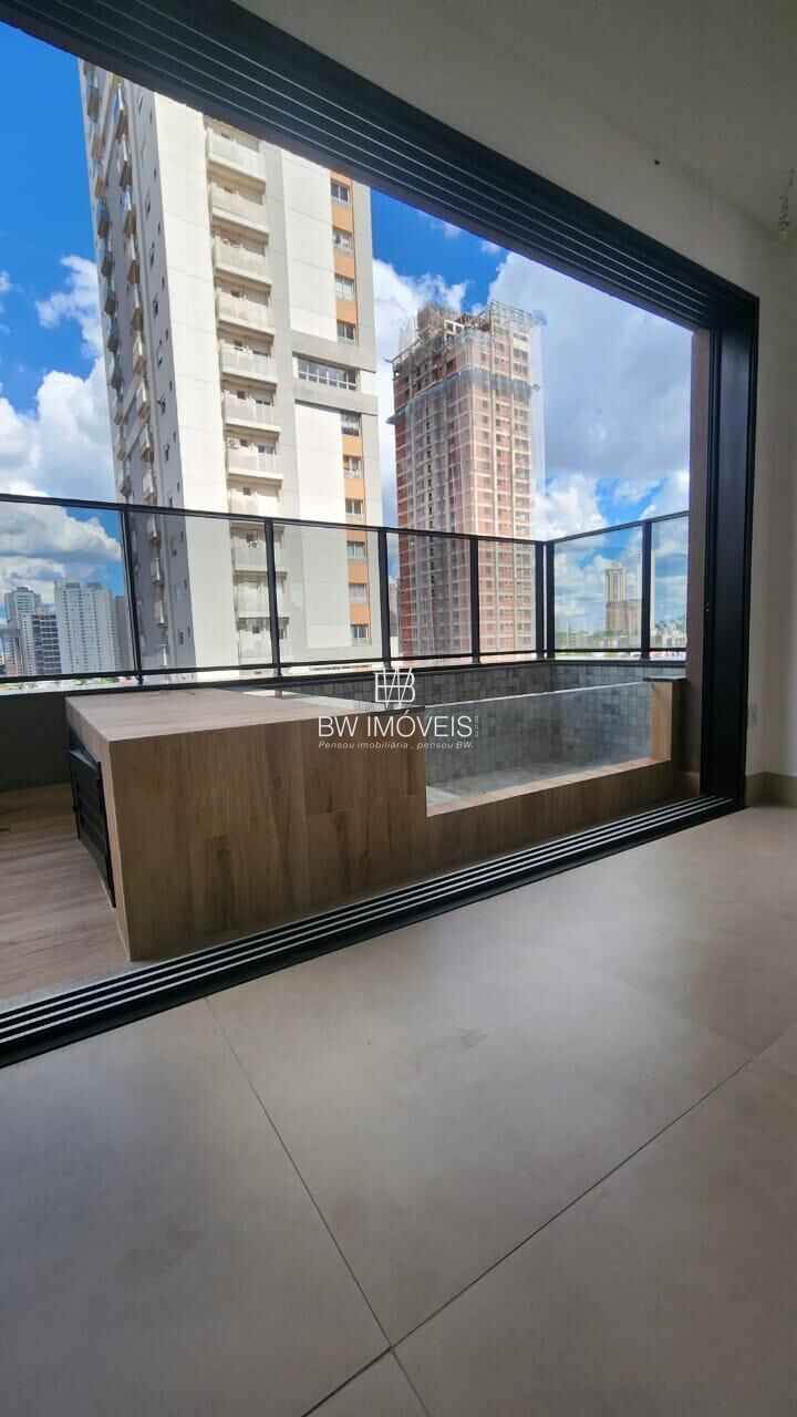 Apartamento à venda com 3 quartos, 244m² - Foto 9