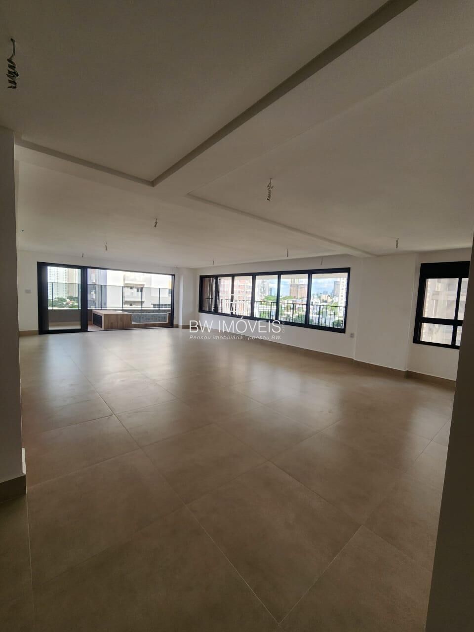 Apartamento à venda com 3 quartos, 244m² - Foto 16