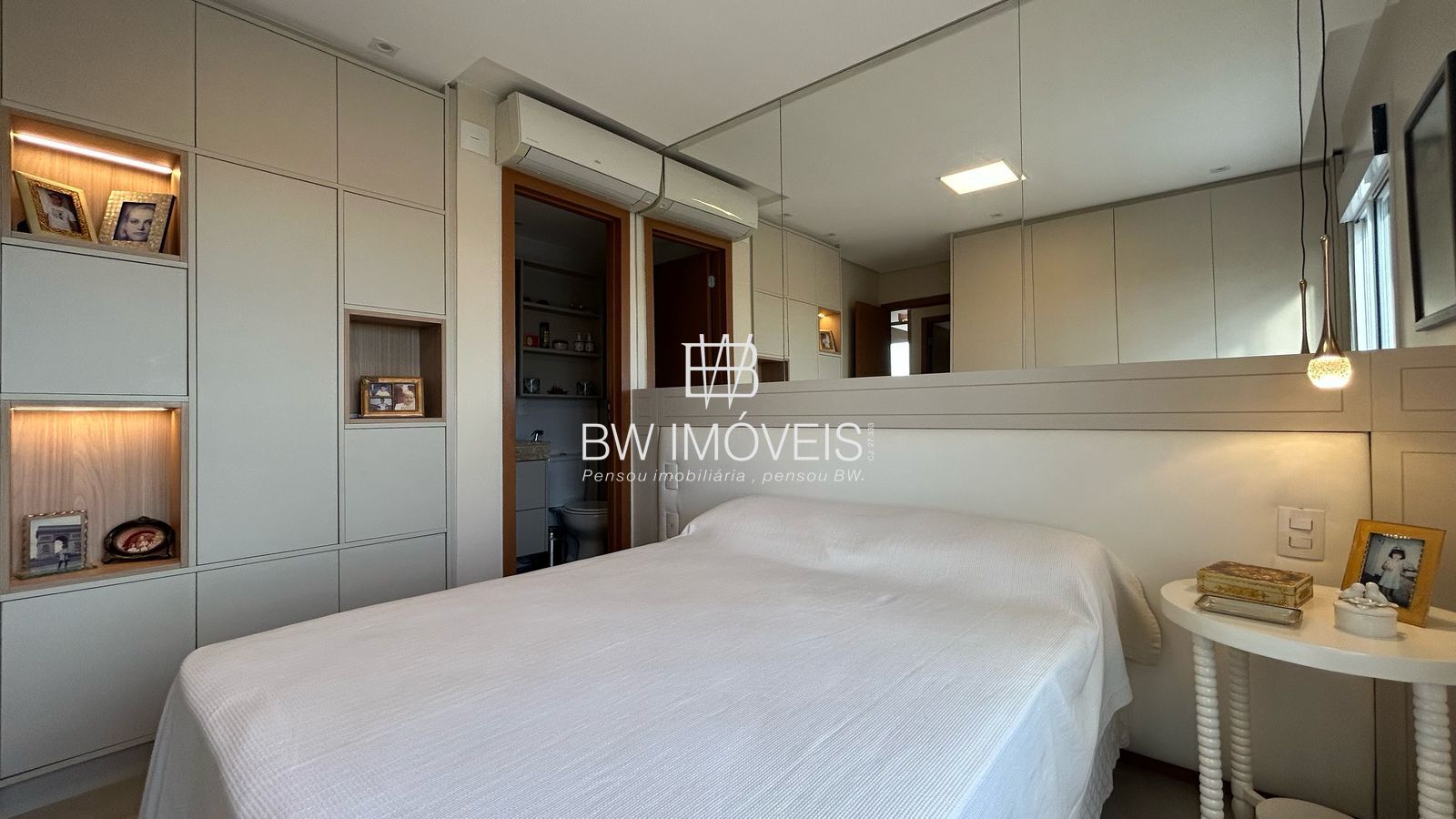 Apartamento à venda com 2 quartos, 66m² - Foto 8