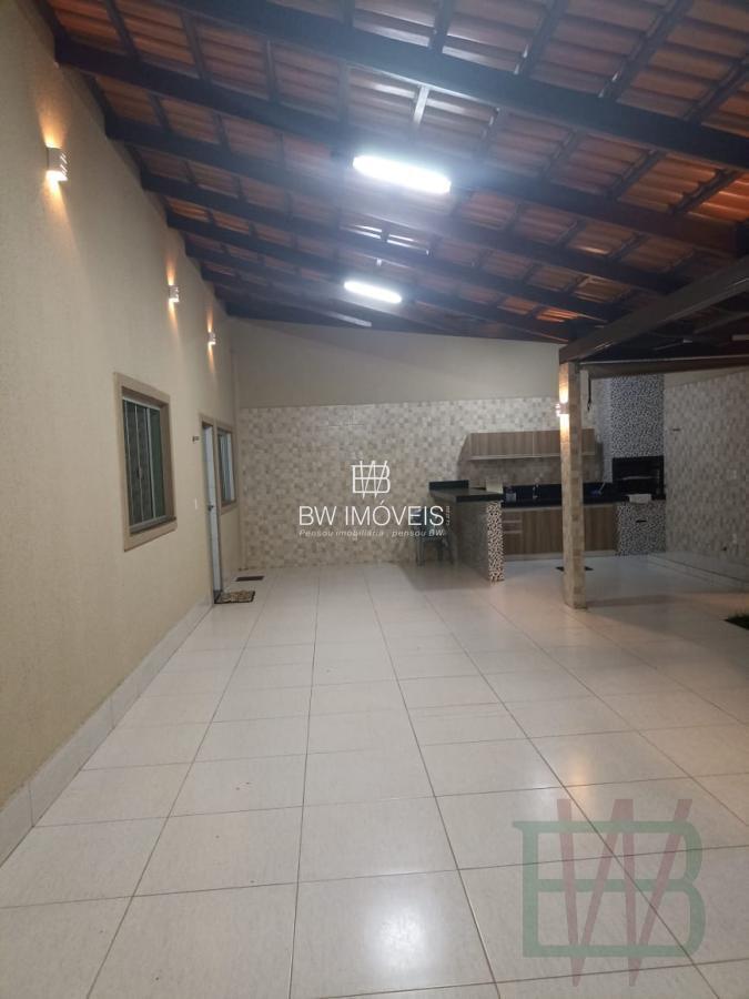 Casa à venda com 4 quartos, 260m² - Foto 15