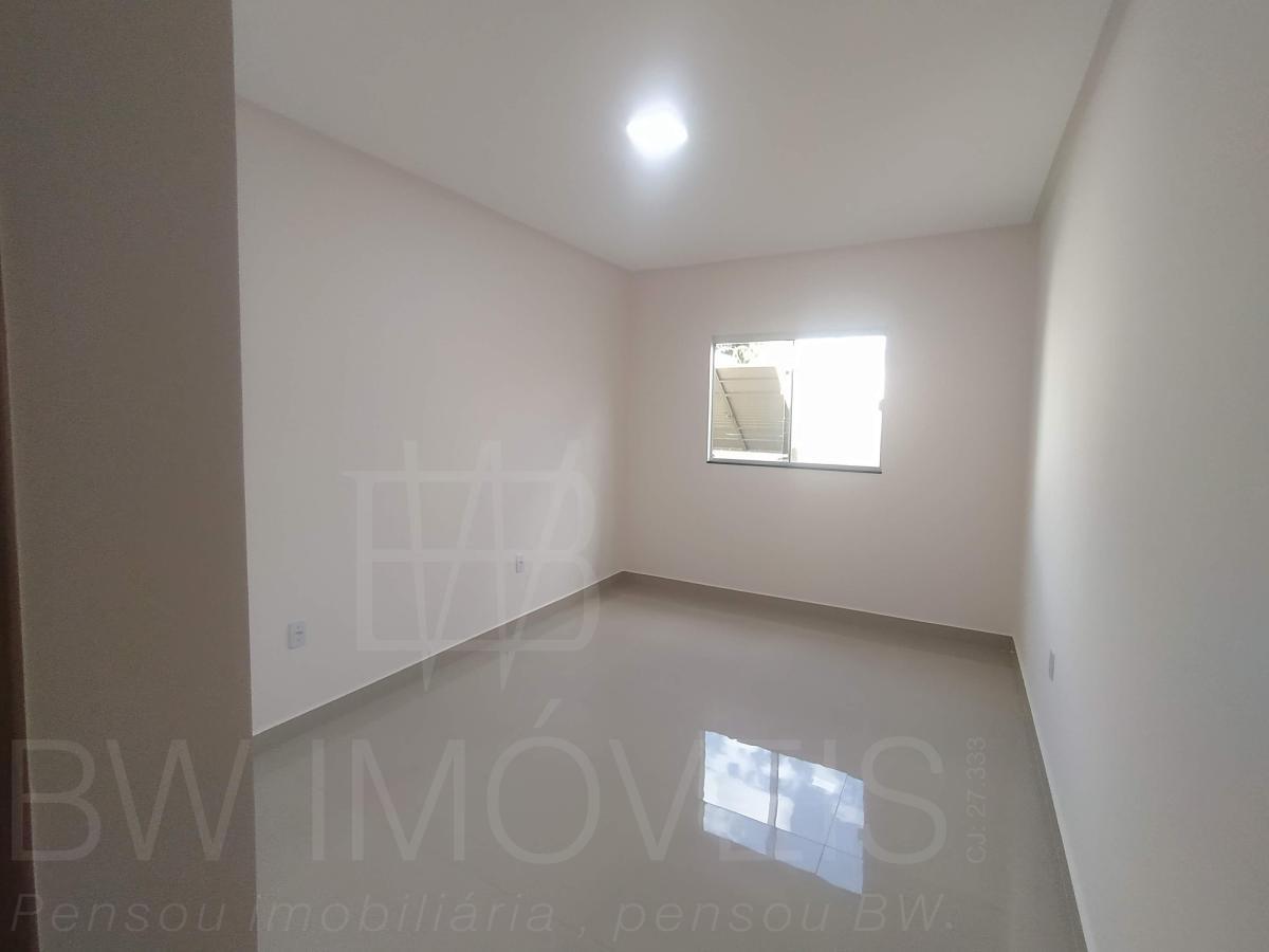 Casa à venda com 3 quartos, 180m² - Foto 8