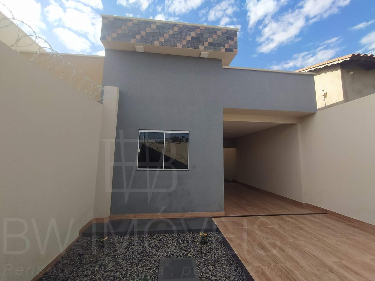 Casa à venda com 3 quartos, 180m² - Foto 1