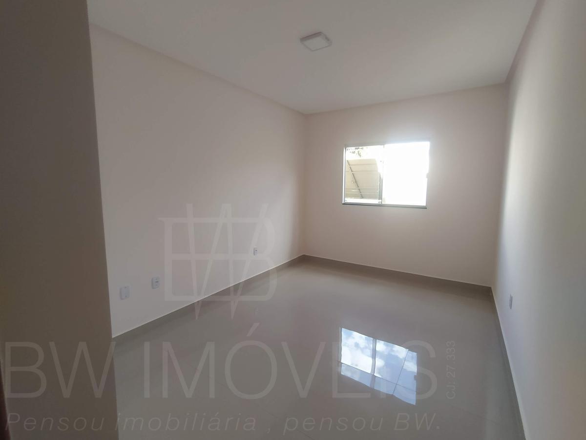 Casa à venda com 3 quartos, 180m² - Foto 7