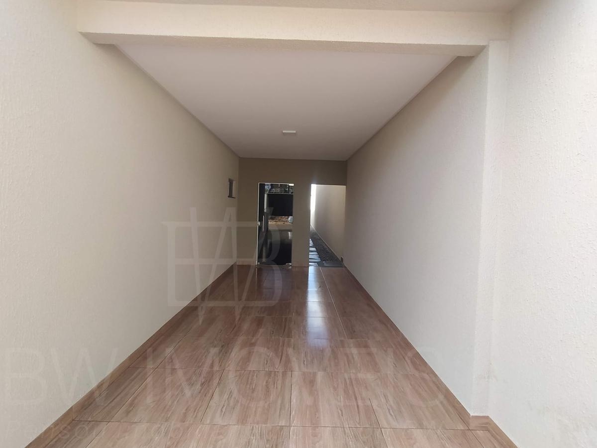 Casa à venda com 3 quartos, 180m² - Foto 3