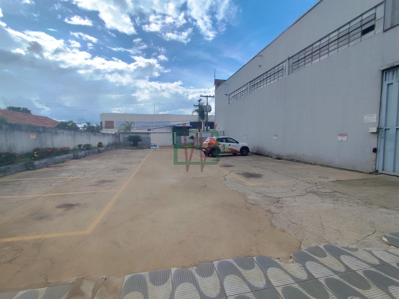 Depósito-Galpão-Armazém à venda, 1680m² - Foto 8