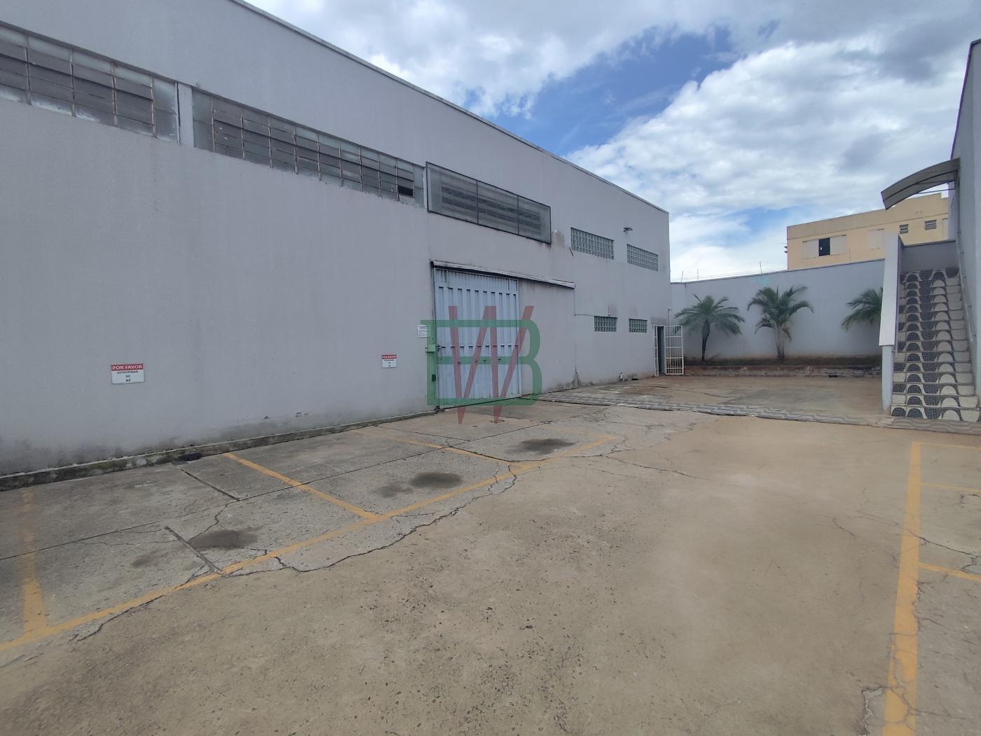 Depósito-Galpão-Armazém à venda, 1680m² - Foto 6