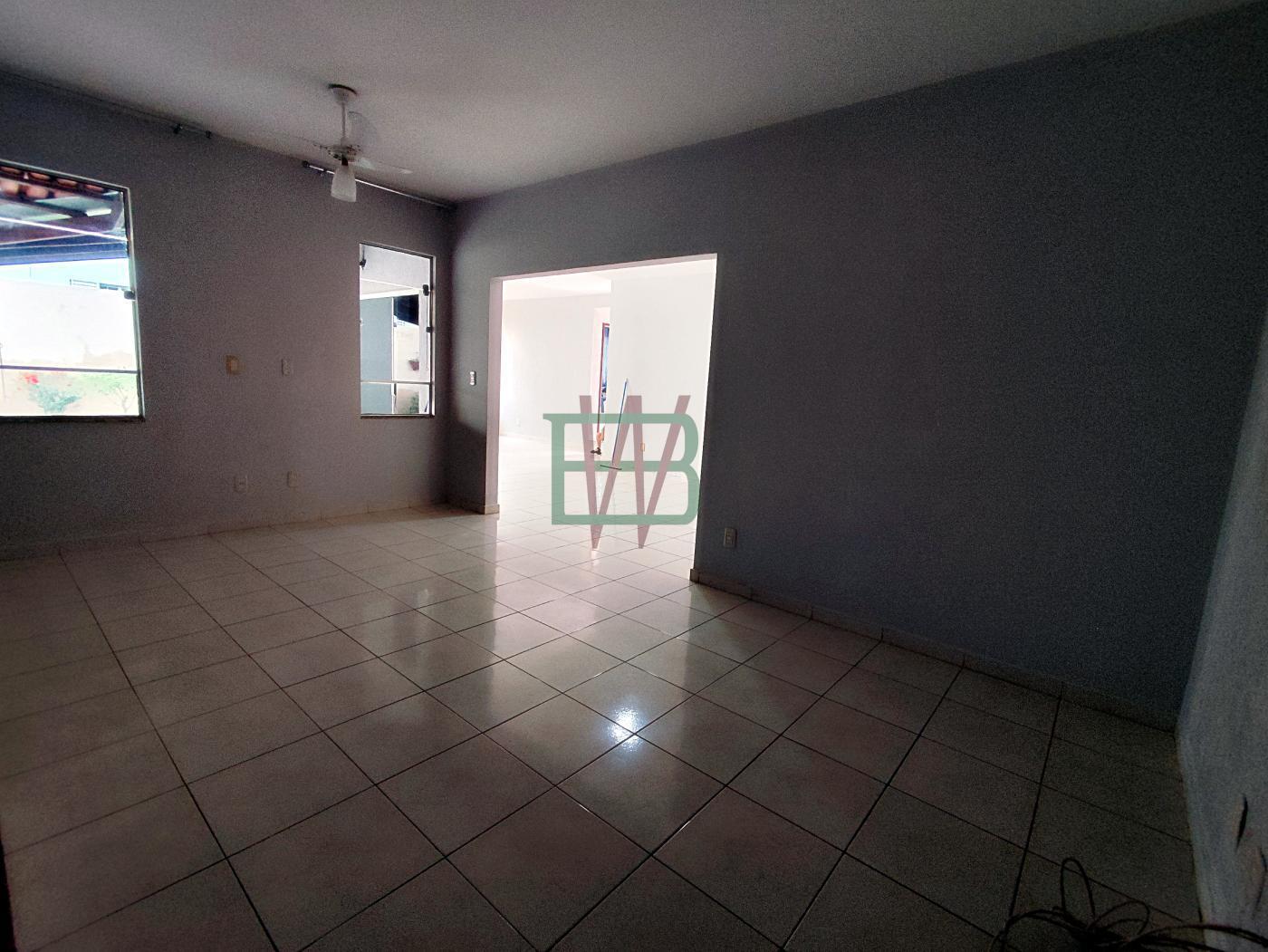 Casa à venda com 4 quartos, 600m² - Foto 40