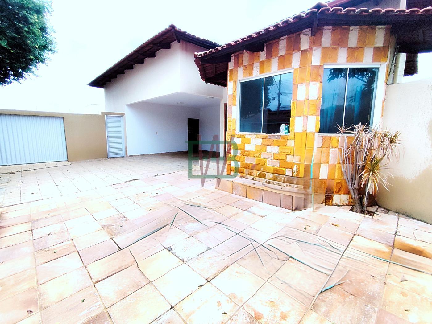 Casa à venda com 4 quartos, 600m² - Foto 5