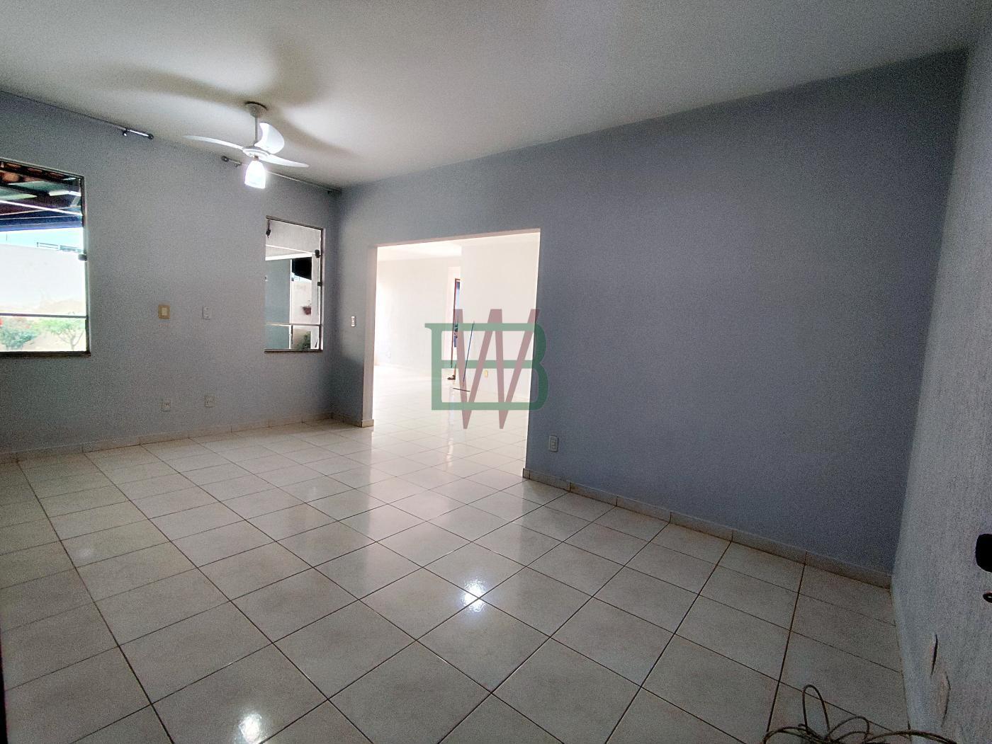 Casa à venda com 4 quartos, 600m² - Foto 41