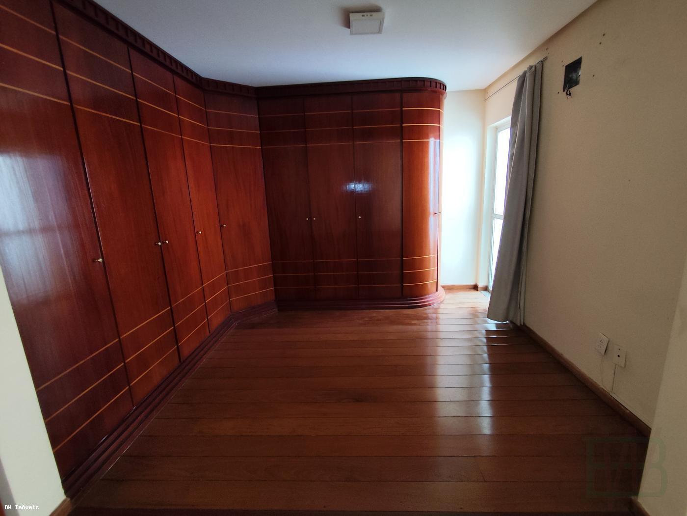 Cobertura à venda com 4 quartos, 270m² - Foto 28