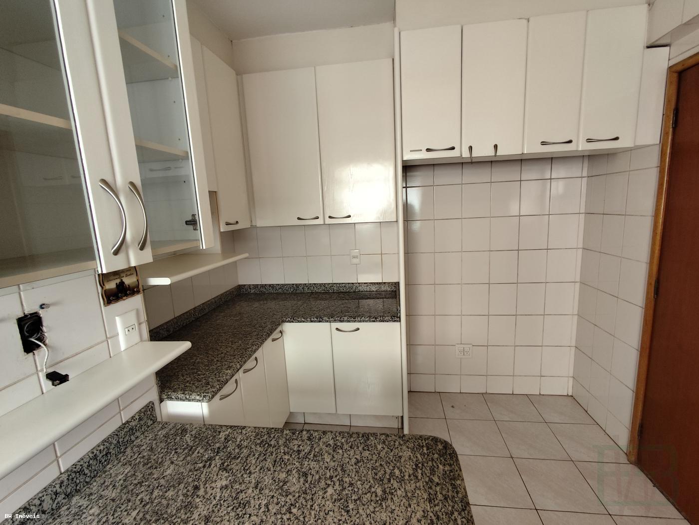 Cobertura à venda com 4 quartos, 270m² - Foto 34