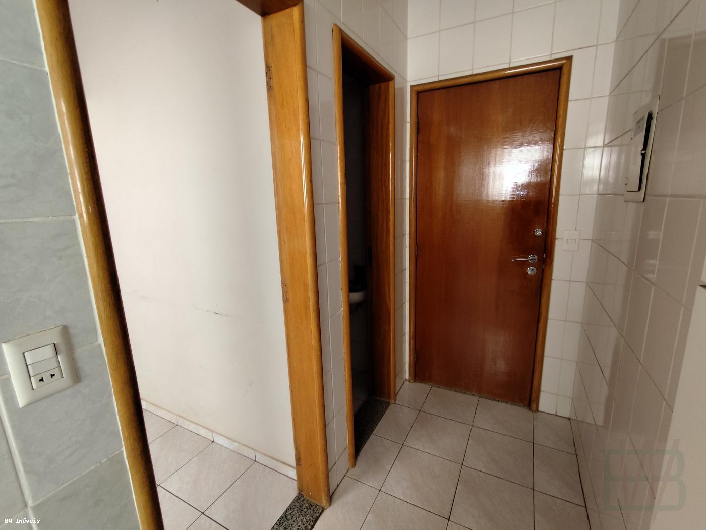 Cobertura à venda com 4 quartos, 270m² - Foto 36