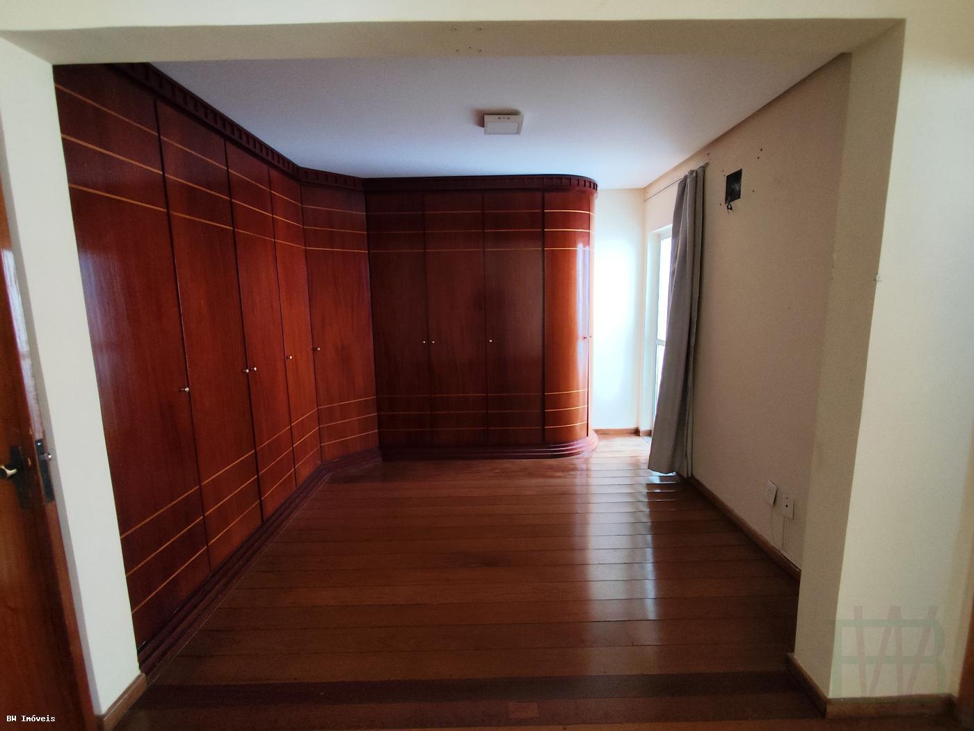 Cobertura à venda com 4 quartos, 270m² - Foto 27