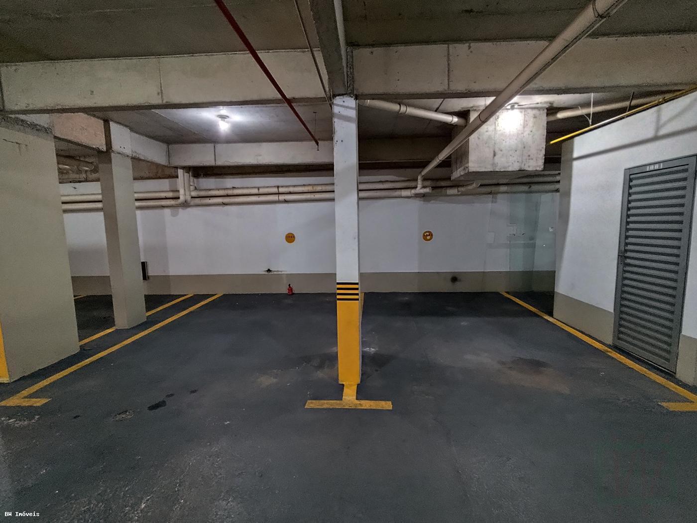 Cobertura à venda com 4 quartos, 270m² - Foto 11