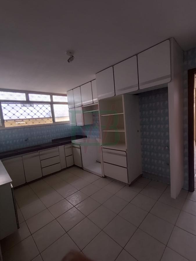 Casa à venda com 5 quartos, 345m² - Foto 40