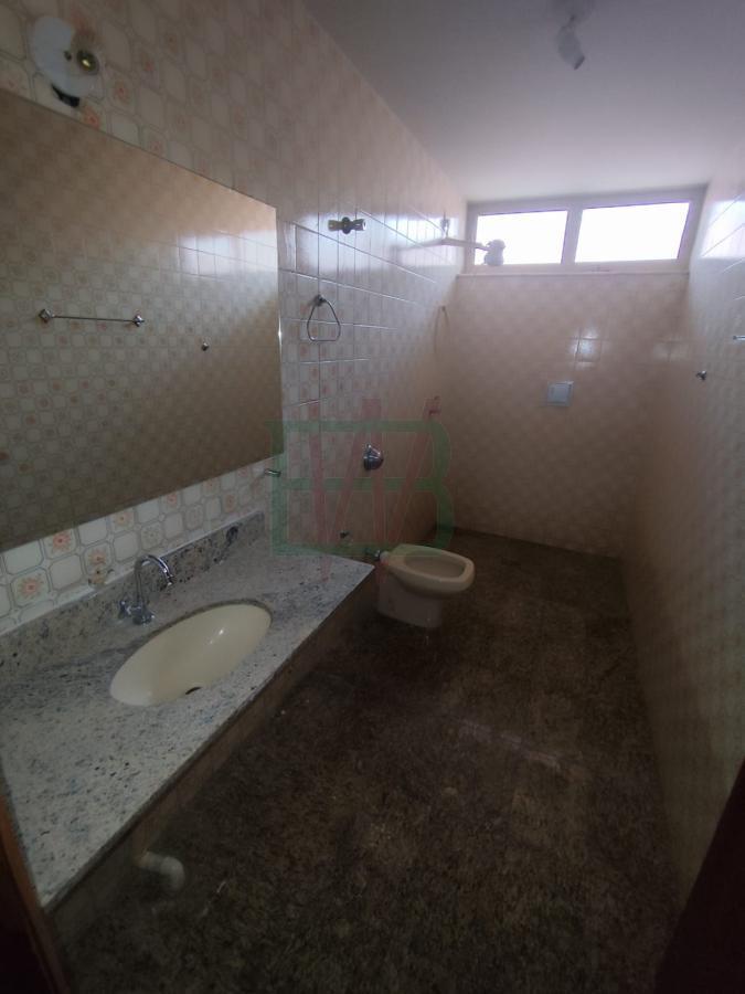 Casa à venda com 5 quartos, 345m² - Foto 23