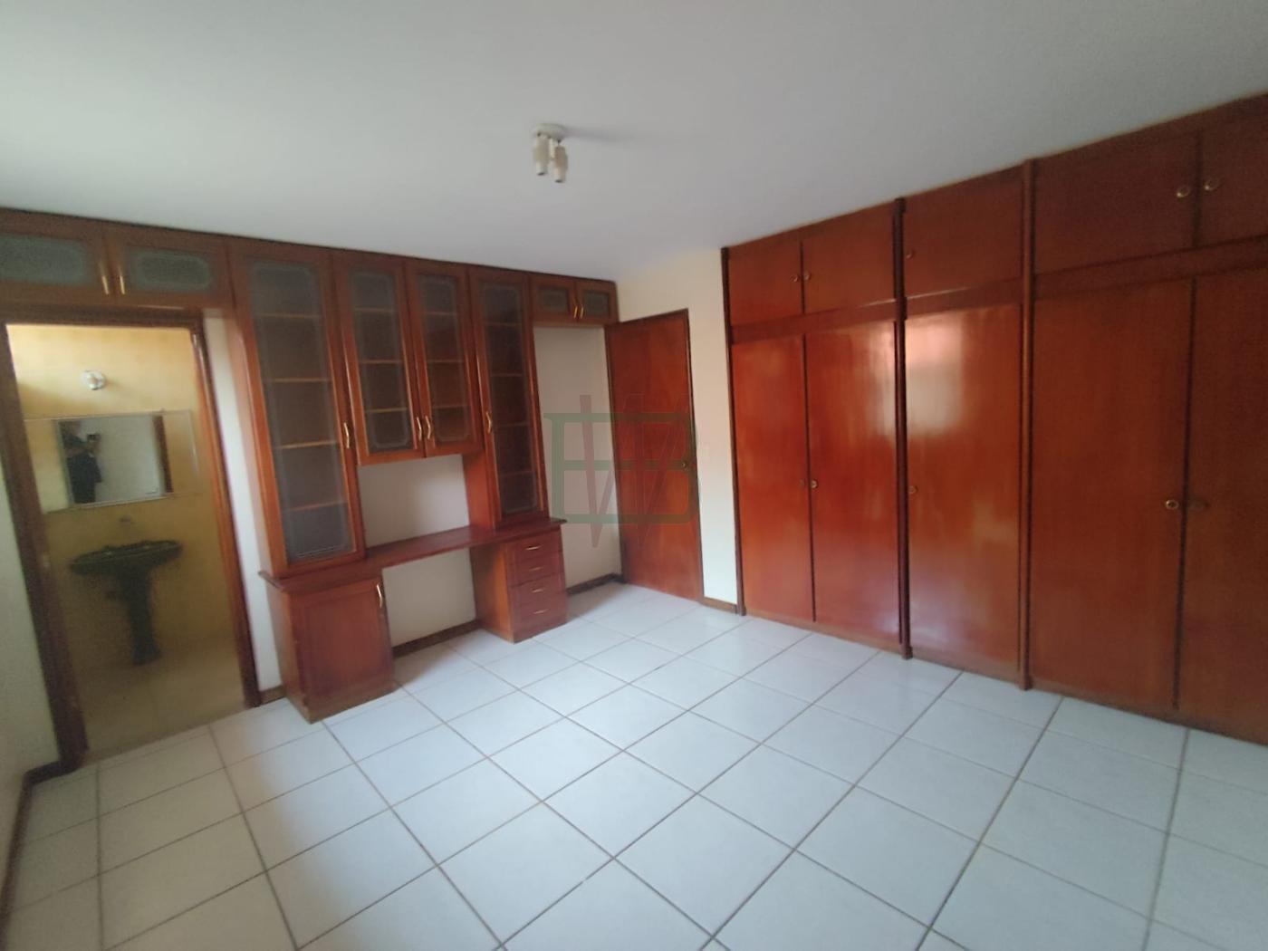 Casa à venda com 5 quartos, 345m² - Foto 19