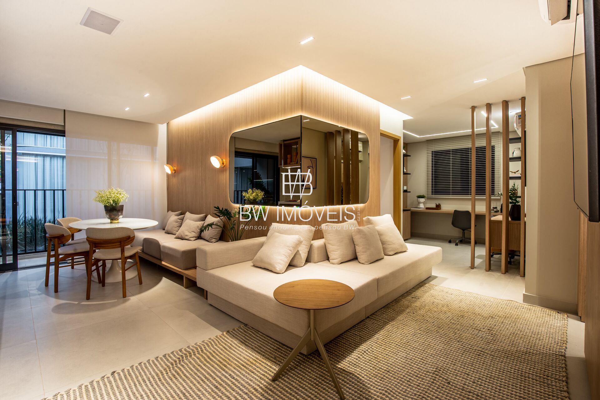 Apartamento à venda com 3 quartos, 103m² - Foto 1