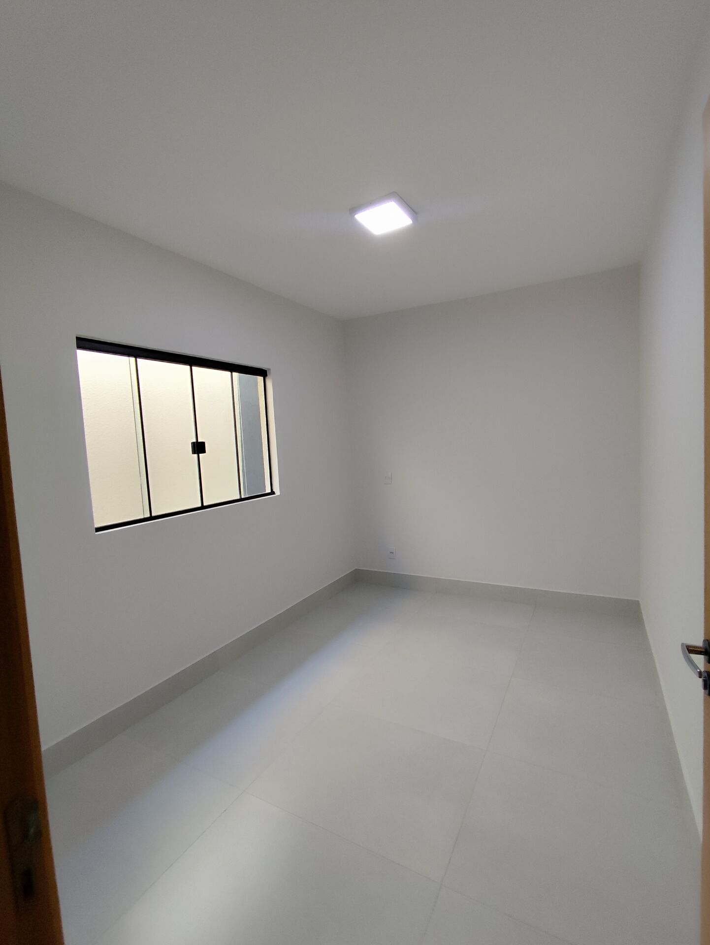 Casa à venda com 3 quartos, 120m² - Foto 11