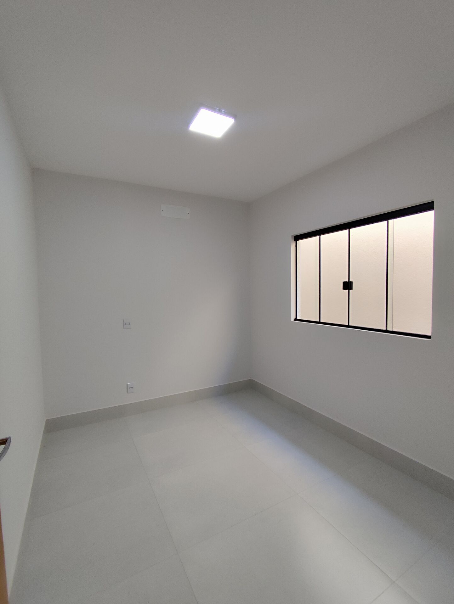 Casa à venda com 3 quartos, 120m² - Foto 10