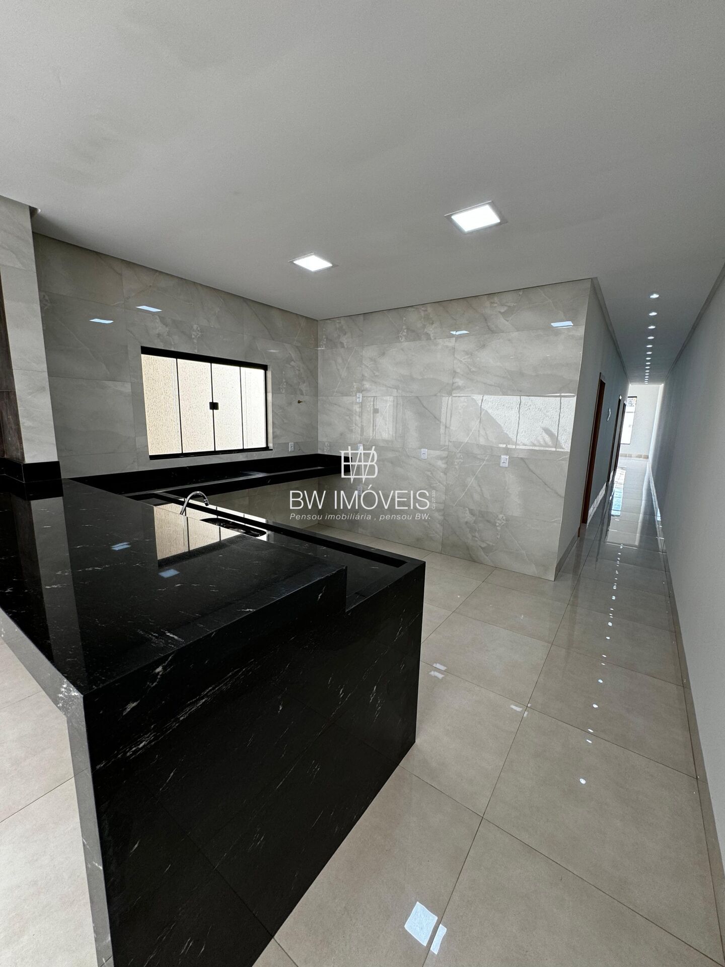 Casa à venda com 3 quartos, 120m² - Foto 9