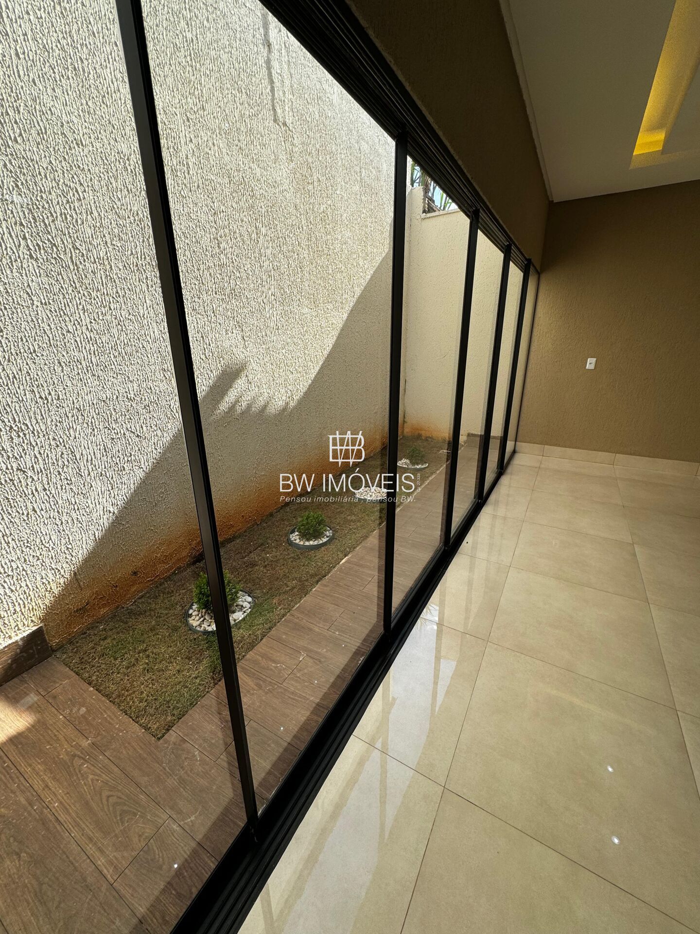 Casa à venda com 3 quartos, 120m² - Foto 7