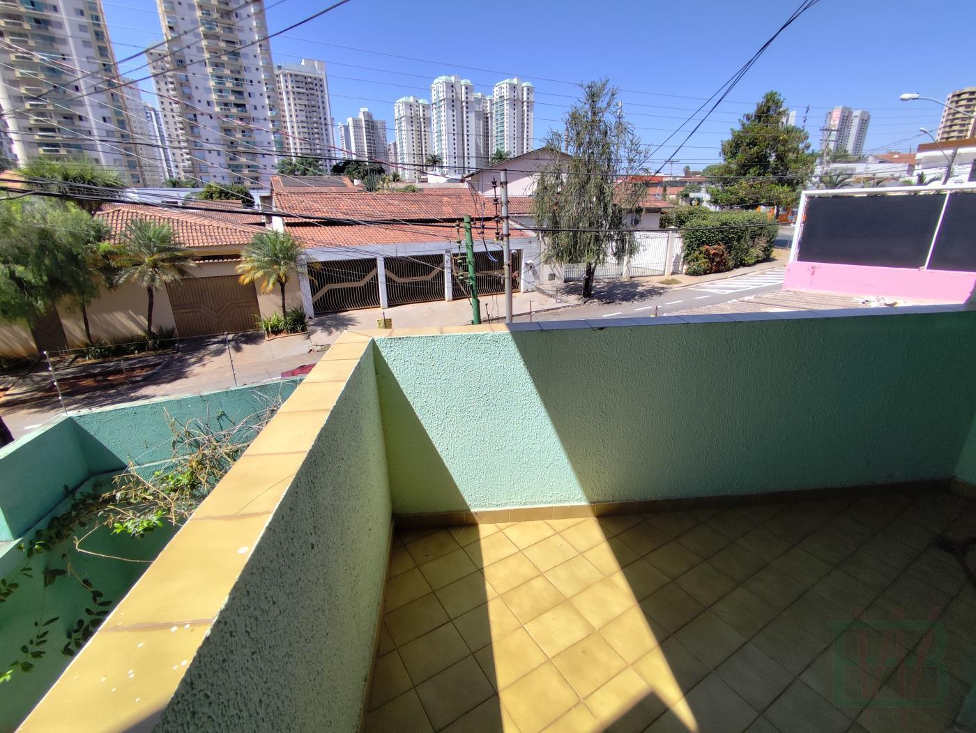 Sobrado à venda com 4 quartos, 226m² - Foto 25