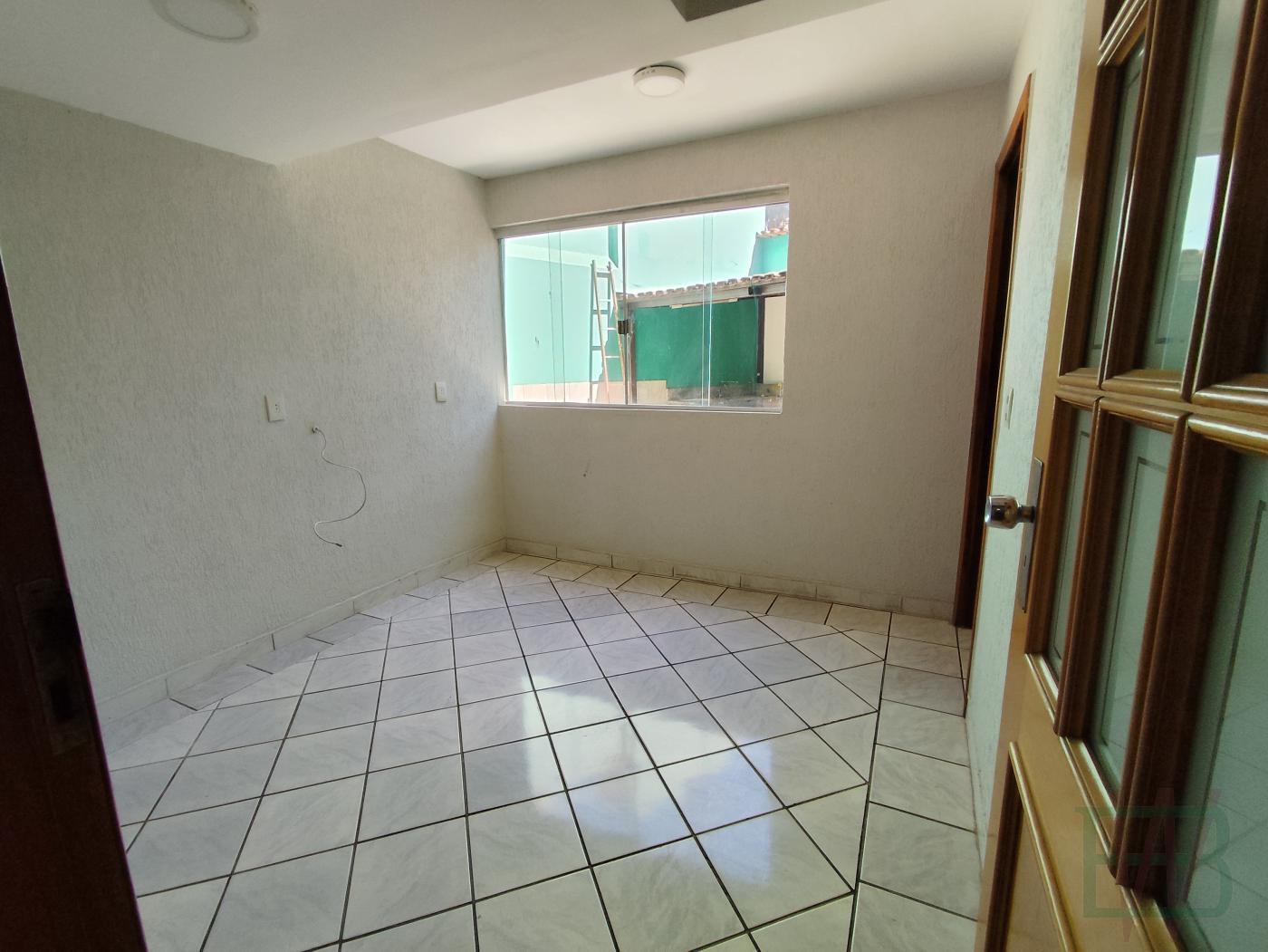 Sobrado à venda com 4 quartos, 226m² - Foto 12