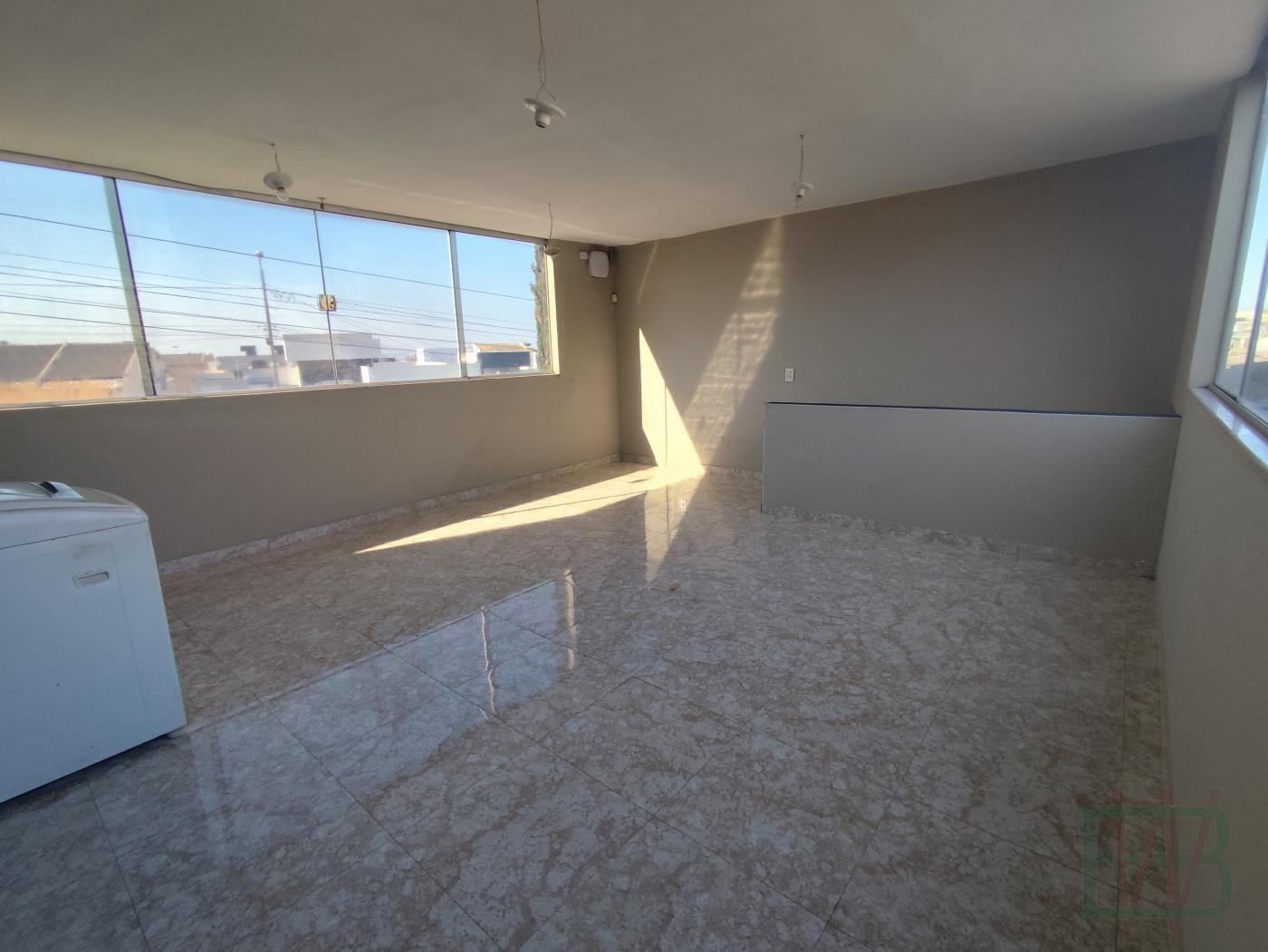 Casa à venda com 2 quartos, 209m² - Foto 31