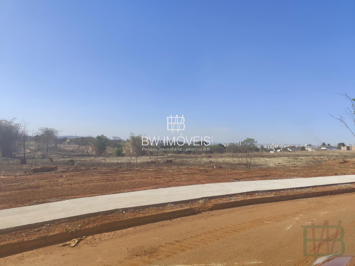 Casa à venda com 3 quartos, 180m² - Foto 36