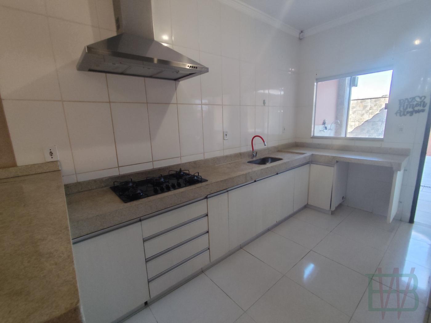 Casa à venda com 2 quartos, 209m² - Foto 12